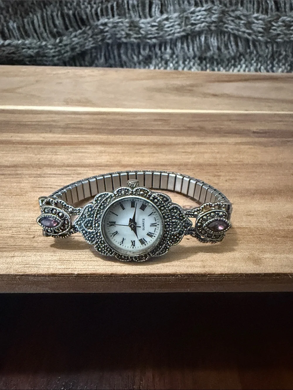 Vintage-Style Silver Tone Women's Watch Bracelet with Pink Accents